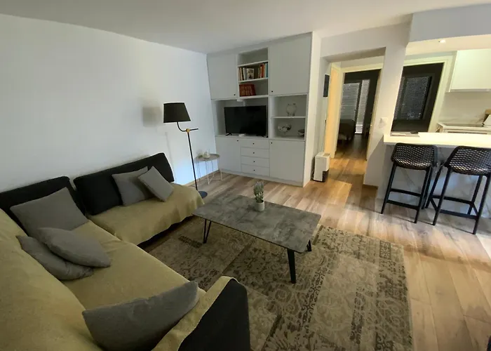 Livas Athens Voula Garden Bungalow