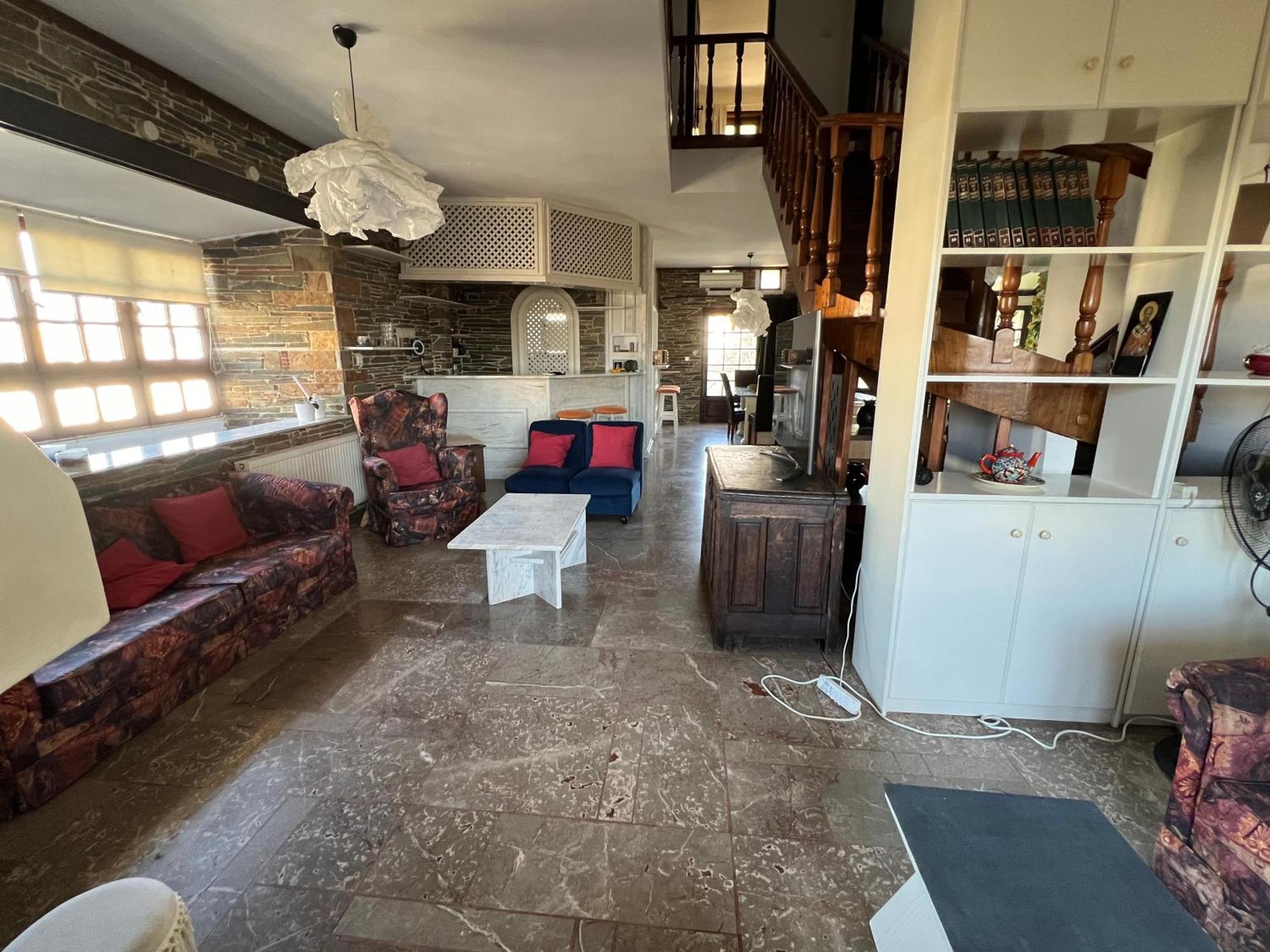 Livas Voula Garden Tatil Evi *